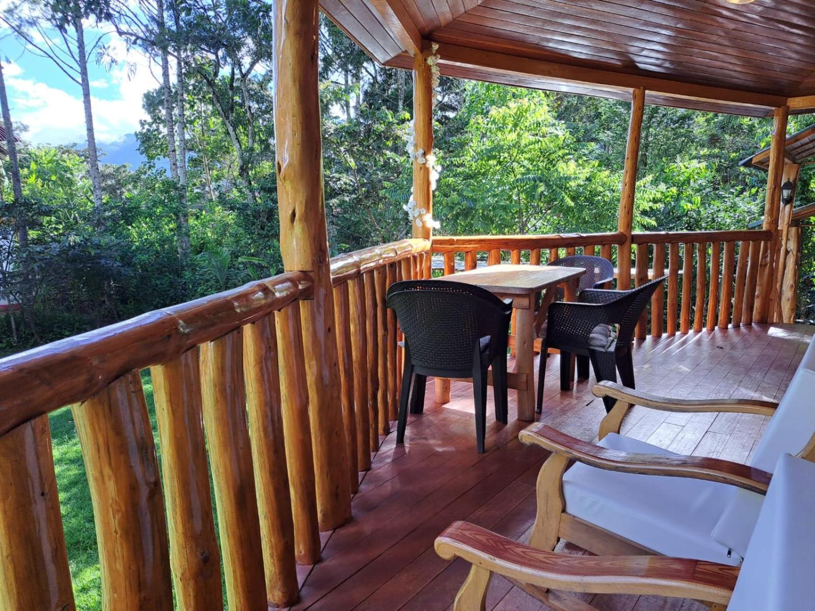 Refugio De Orquideas Villa Oxapampa Luaran gambar